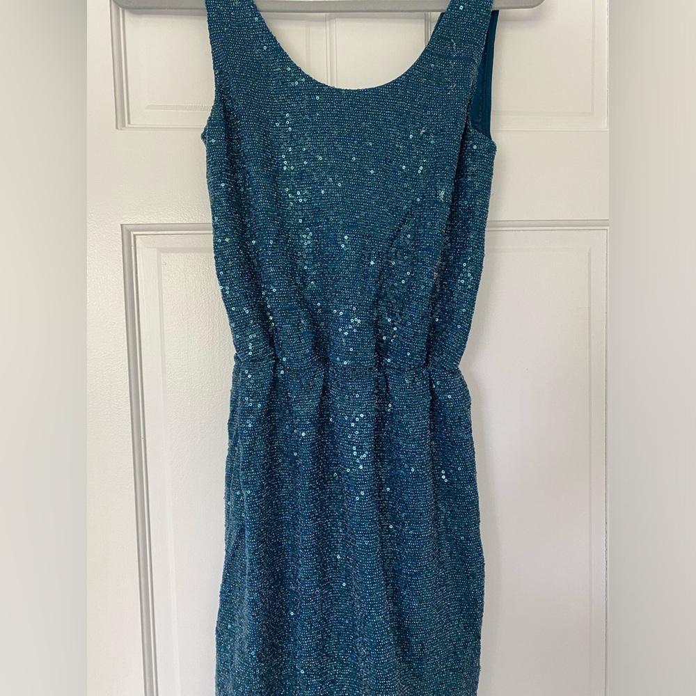 Express Sparkly Darling Emerald Green Sequin.